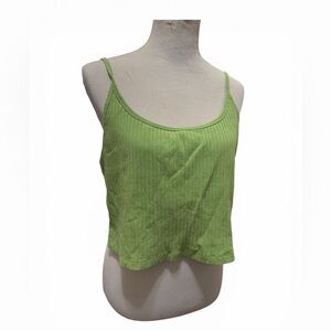 🍀Old Navy Green Crop Tank